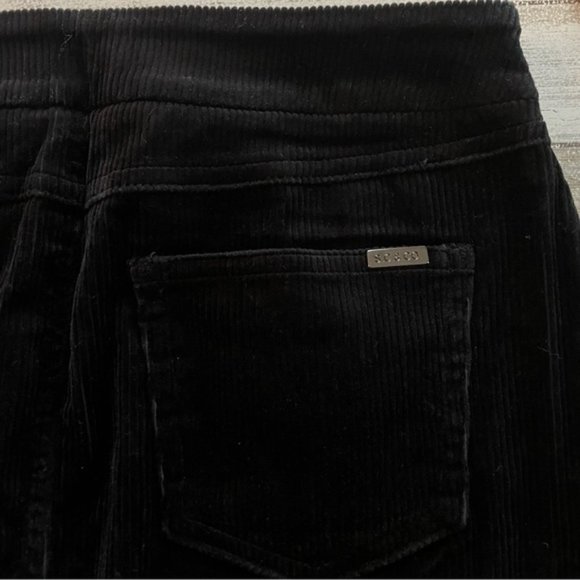 Black Corduroy Pencil Skirt with Pockets size 8 - Picture 6 of 10